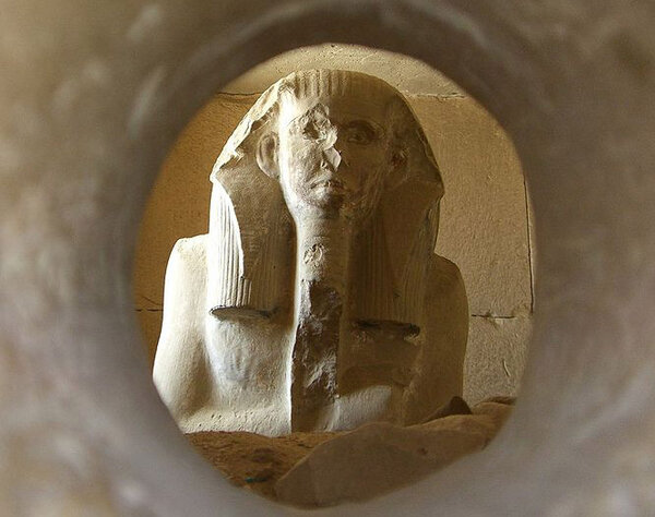  Pharao Djoser - Steinstatue