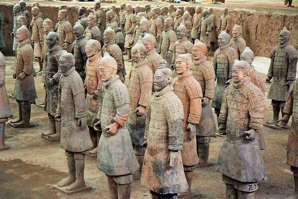 Soldaten der Terrakottaarmee des ersten Kaisers von China