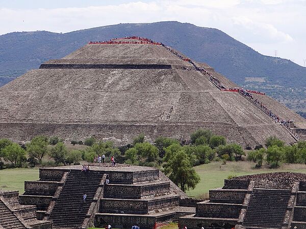 Sonnenpyramide in Teotihuacán