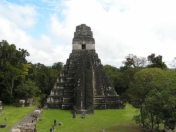 Große Pyramide in Tikal