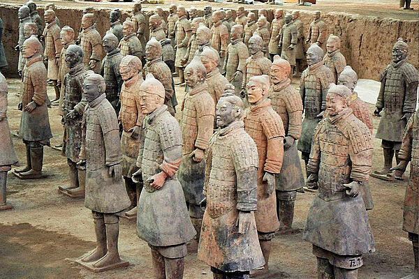 Soldaten der Terrakottaarmee des ersten Kaisers von China