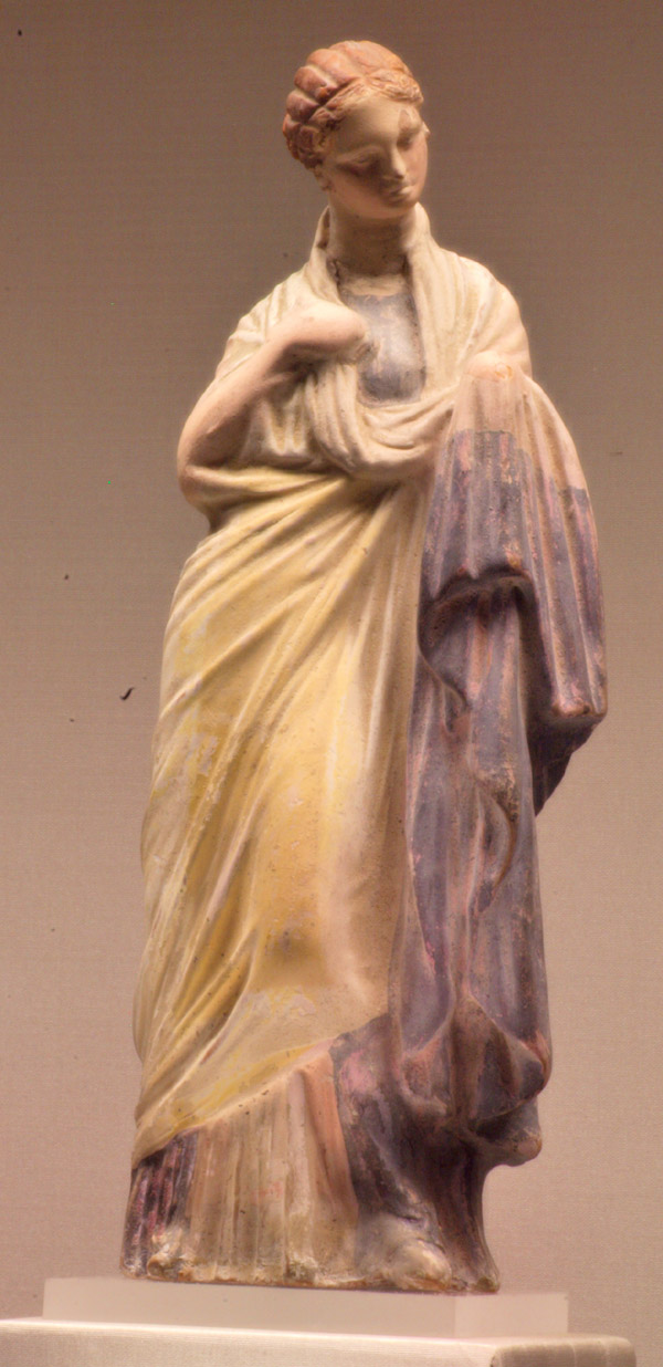 Terrakottastatue einer jungen griechischen Frau