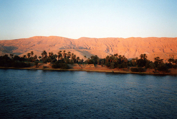 Der Nil und das "Rote Land"