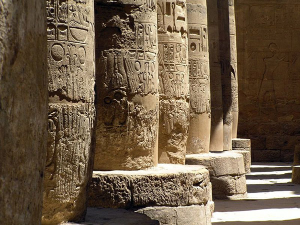 Säulenhalle von Karnak